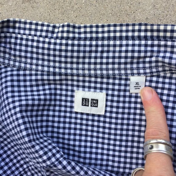 Uniqlo Navy Gingham Dress Shirt - Picture 6 of 9